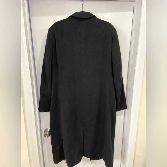 Men’s Vintage Massimo Moda Collezione Black Wool Coat size 40- good condition - Picture 2 of 4